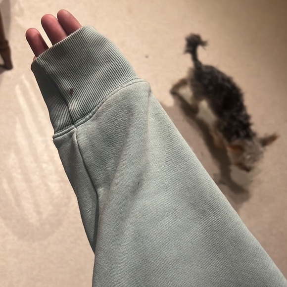 Aritzia Tna sweater - Picture 8 of 8